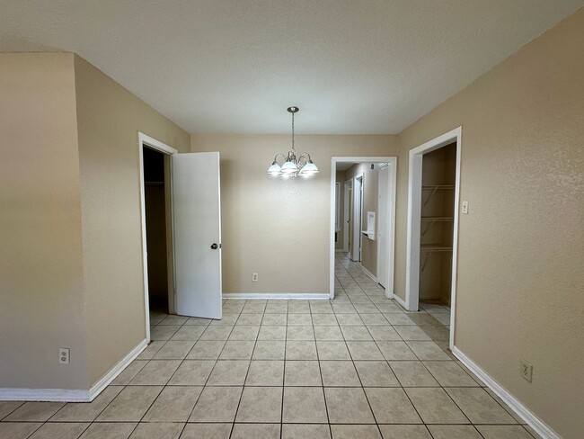 Building Photo - 1802/1804 Poage (C)