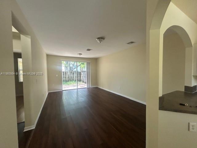 Foto del edificio - 660 SE 2nd St