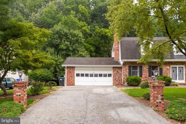 Building Photo - 3084 Eutaw Forest Dr