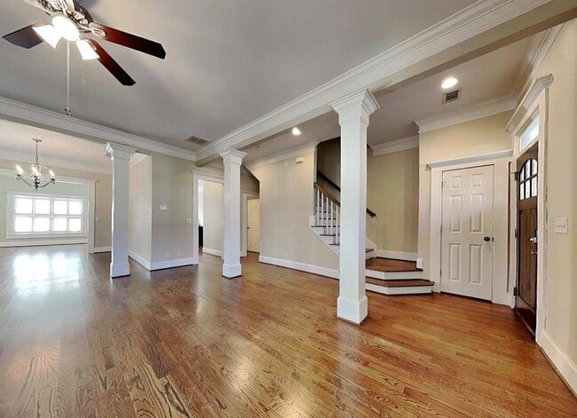 Photo - 2350 Bouldercliff Way SE (Atlanta, GA) House