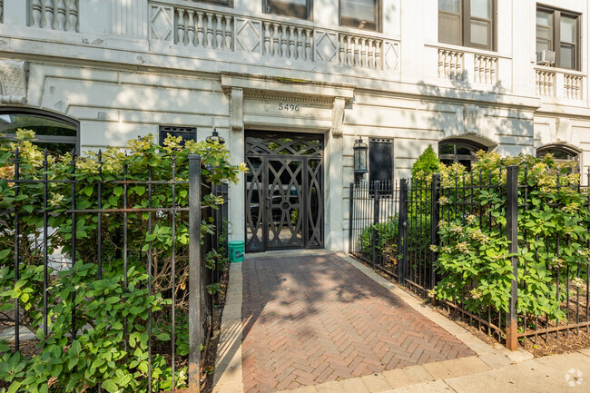 Entrance - Mayfair Apartments