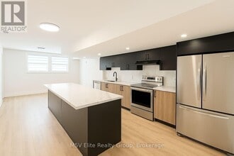 Building Photo - 7359 Parkside Rd