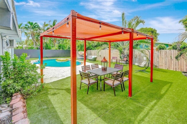 Foto del edificio - 2809 NW 7th Ave