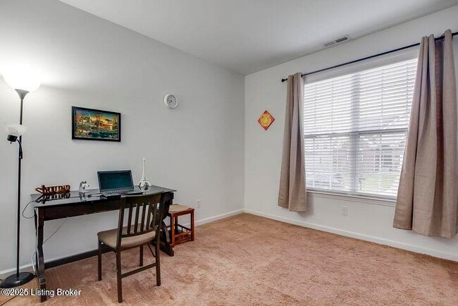 Foto del edificio - 16982 Green Crest Ln