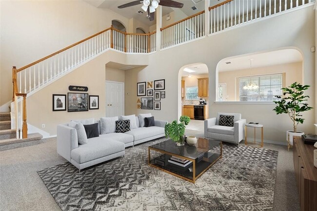 Foto del edificio - 10905 Pratt Ln