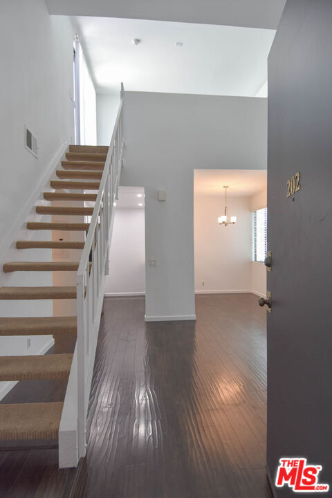 Foto del edificio - 1727 Glendon Ave