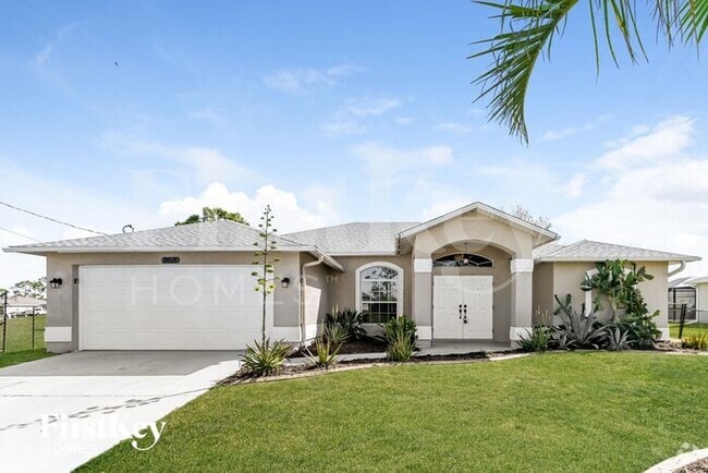 Building Photo - 2615 NW 25th Ave