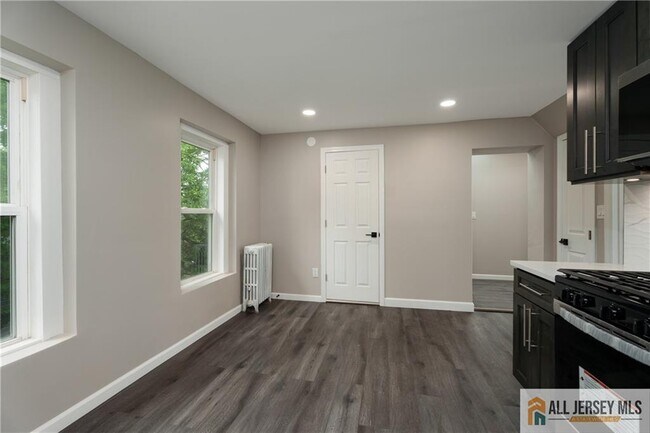 Foto del edificio - 1625 Parker Rd