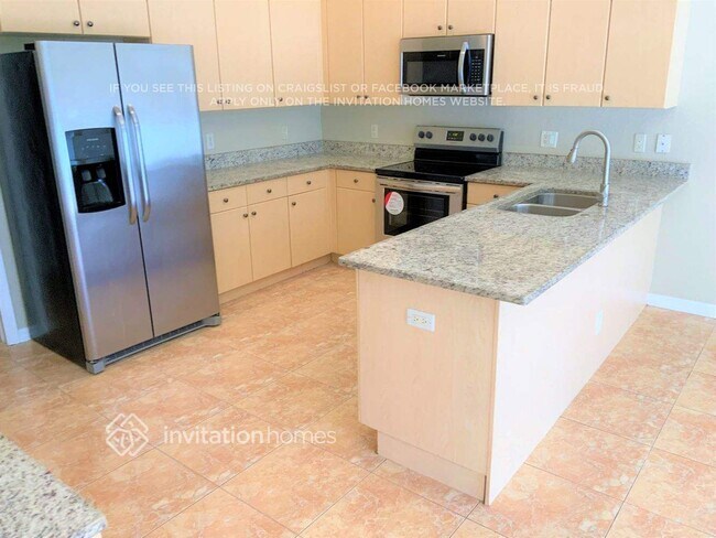 Foto del edificio - 8444 S Lake Forest Dr