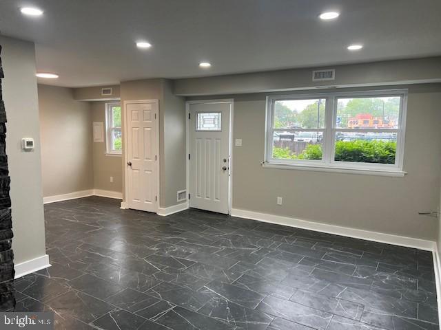 Foto principal - 603 Edison Ave