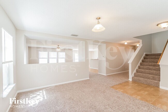 Foto del edificio - 1479 Dunns Lake Dr E