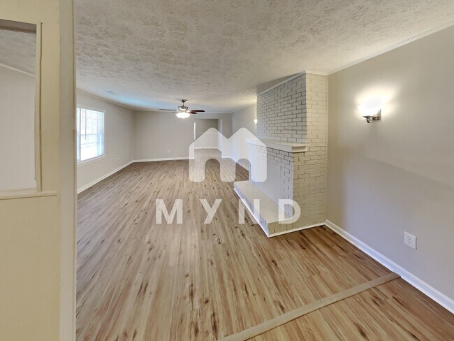 Foto del edificio - 258 Pickett Bridge Rd