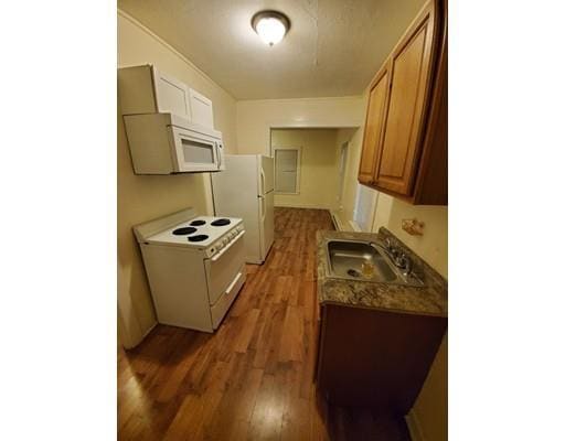 Primary Photo - 21 Goddard Rd