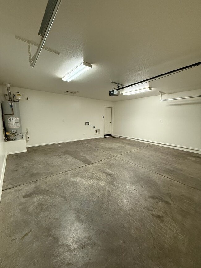 Building Photo - 3866 E Teri Ct