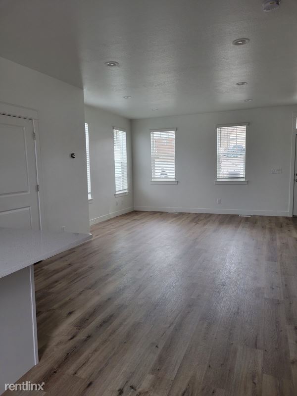 Foto del edificio - 93 North Orchard Drive