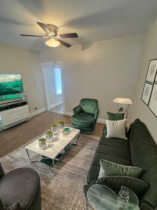 Photo - 111 E Alberta St (Anaheim, CA)