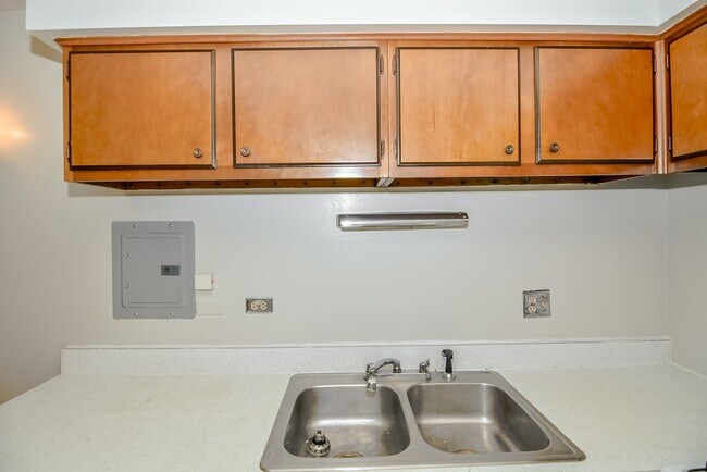 Foto del edificio - 665 W Wrightwood Ave