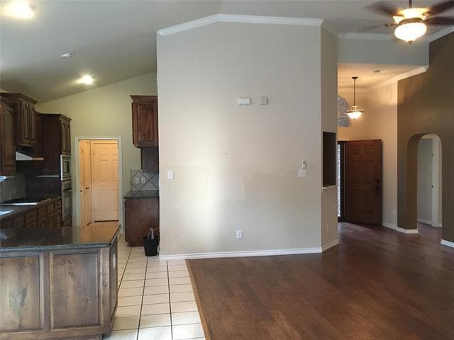 Building Photo - 10401 Stoneside Trl