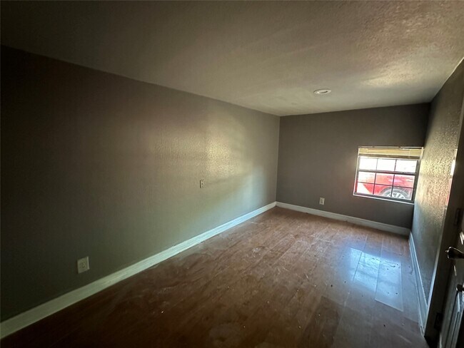 Foto del edificio - 135 N Maplewood St