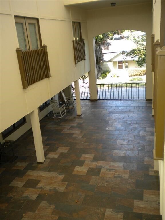 Foto del edificio - 1342 Rutland St