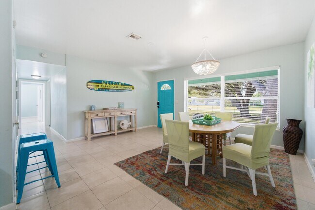 Foto del edificio - 1424 Willow Rd