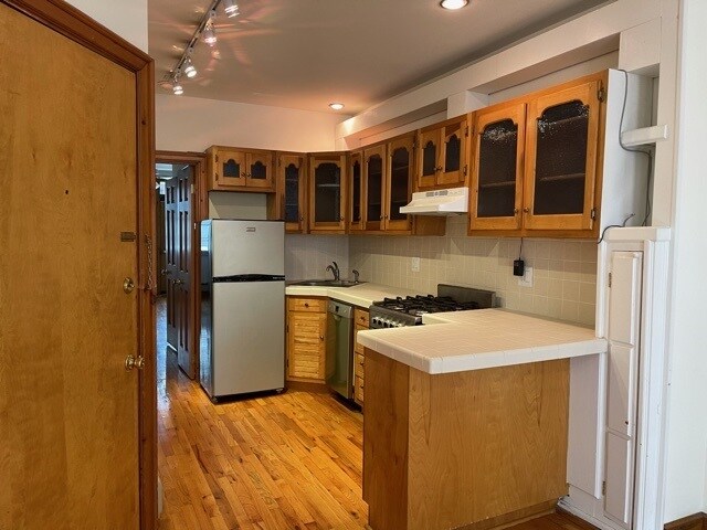 Foto del edificio - 204 Willow Ave