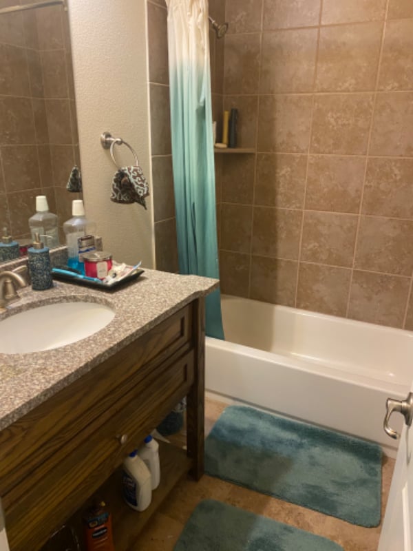 Photo - 1415 Field Dr House