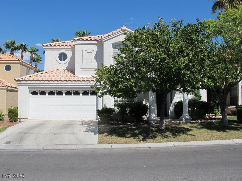 Foto principal - 2424 Shady Vista Dr