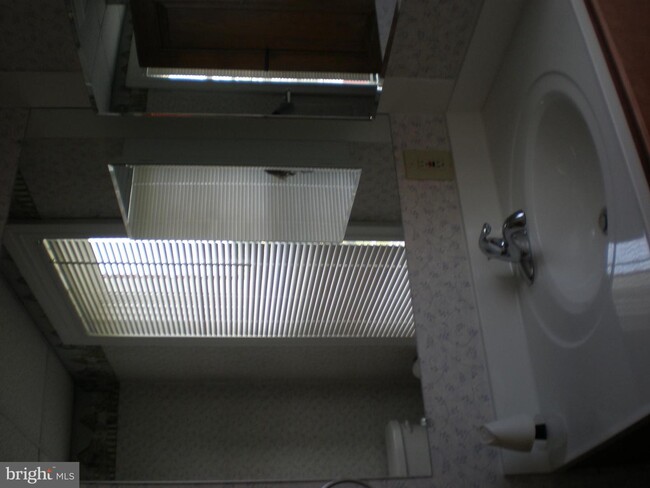 Foto del edificio - 9145 White Church Rd
