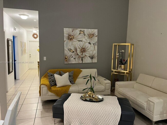 Foto del edificio - 3247 NE 11th Dr Homestead, FL