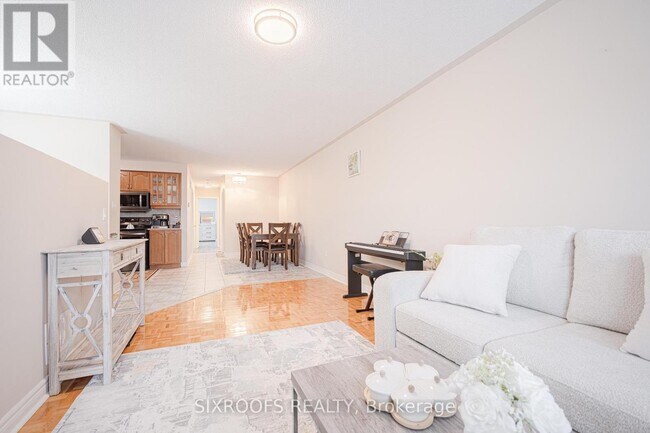 Building Photo - 23 San Vito Dr