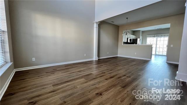 Foto del edificio - 6931 Beverly Springs Dr