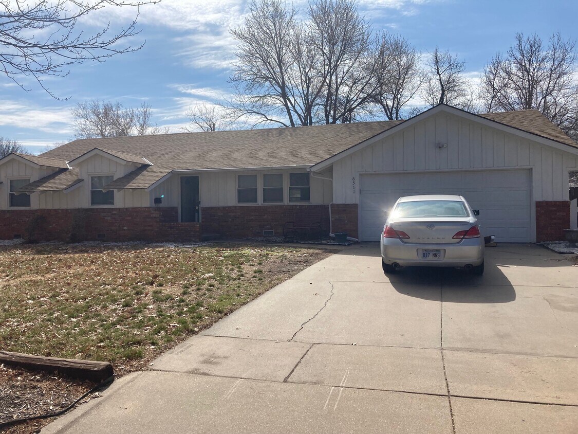 6511 E Murdock St, Wichita, KS 67206 House Rental in Wichita, KS