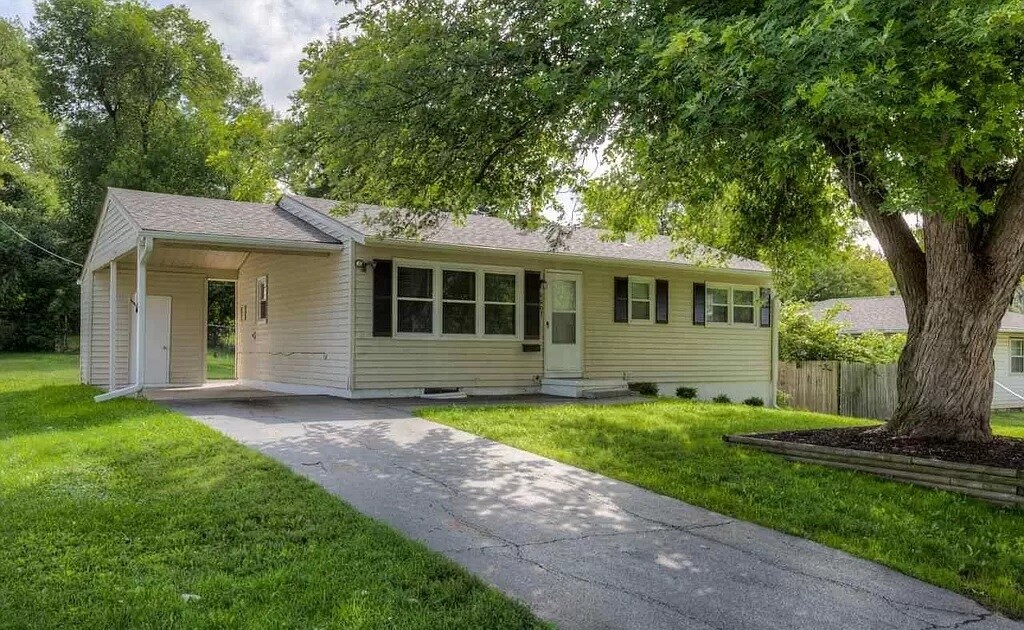 Foto principal - 6007 N 47th St