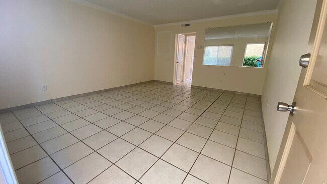 Foto del edificio - "Charming Two-Bedroom Retreat in Chatsworth - Your Perfect Sanctuary Awaits!"