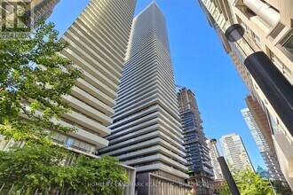 Building Photo - 50 Charles St E