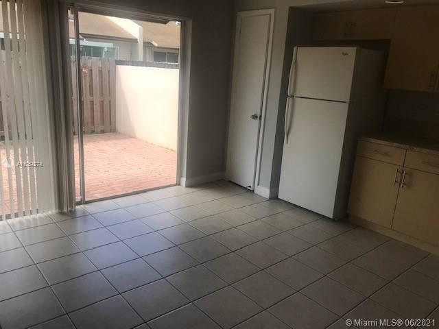Foto del edificio - 11240 SW 122nd Pl