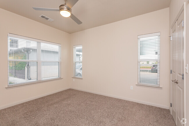 Jackson Master Bedroom - Mirabella Apartments