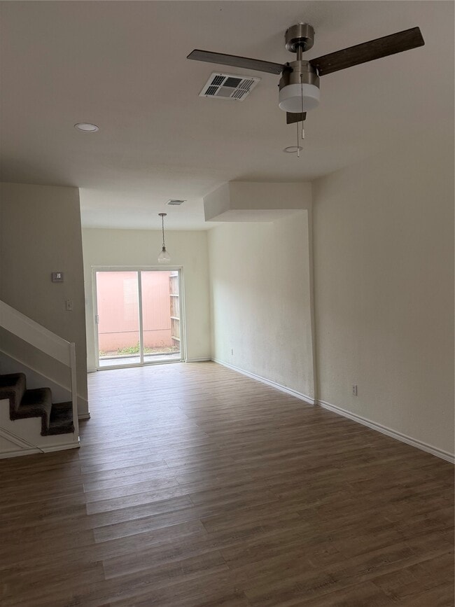 Building Photo - 12400 Brookglade Cir