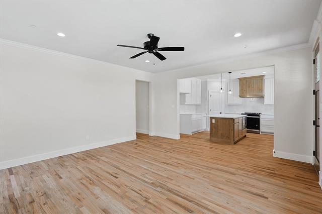 Building Photo - 502 Woodside Trl