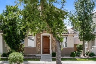 Building Photo - 10215 E Isleta Ave
