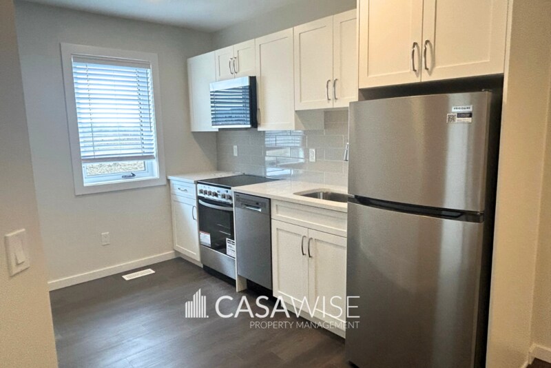 Photo principale - 20935-20925 25 Ave NW