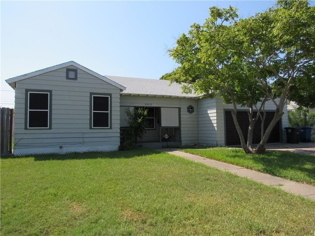 Primary Photo - 1413 Cambridge Dr