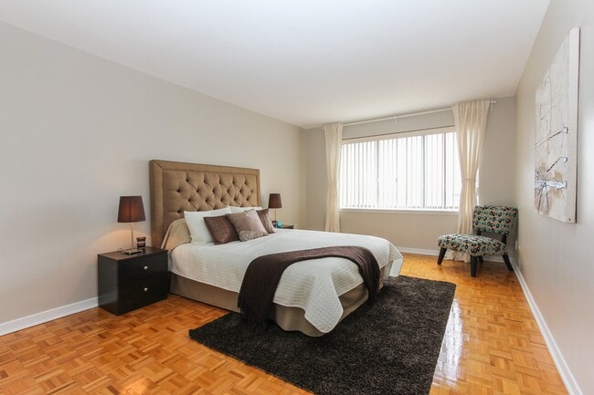 Photo du bâtiment - Les Tours Lakeshore