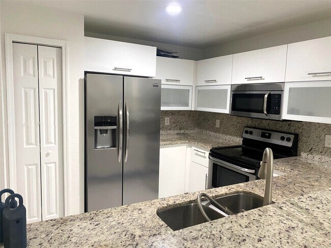 Foto del edificio - 11201 NW 83rd St