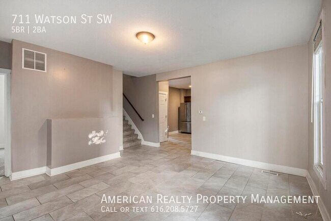 Foto del edificio - 711 Watson St SW