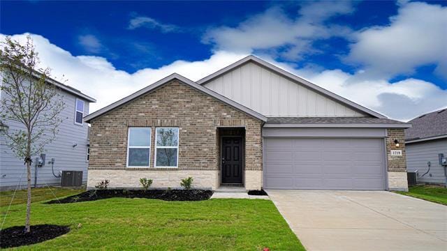 Building Photo - 1719 Arroyo Rd