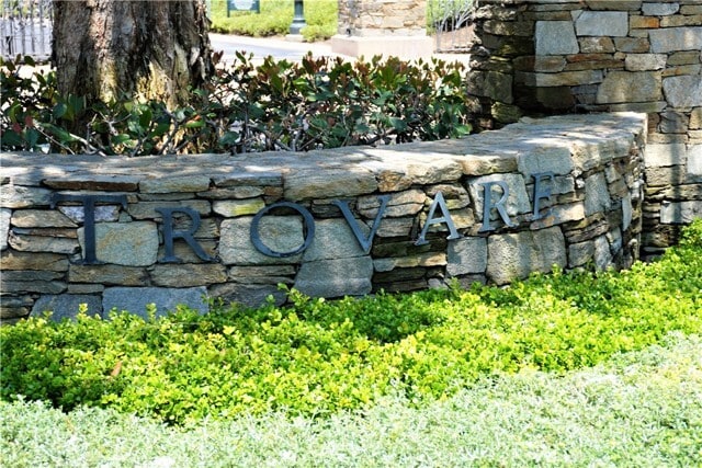 Primary Photo - 20 Tranto Dr