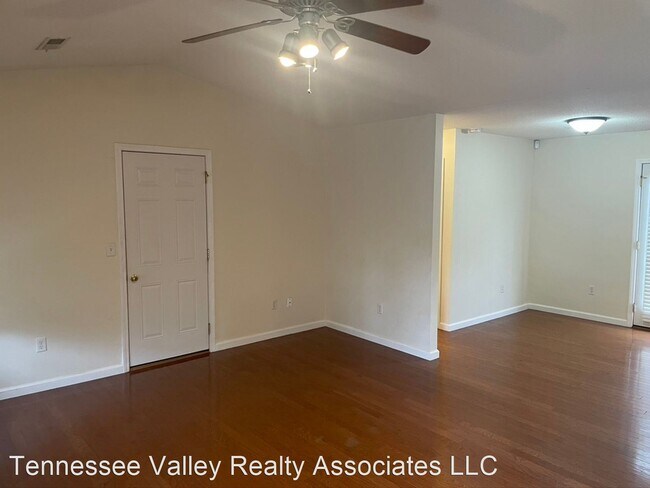 Building Photo - 3 br, 2 bath House - 7009 Eddie Kimbell La...