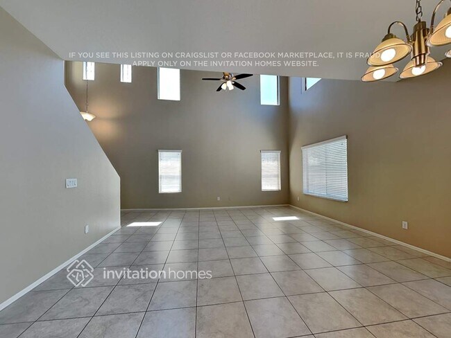 Foto del edificio - 15312 N 173rd Ln